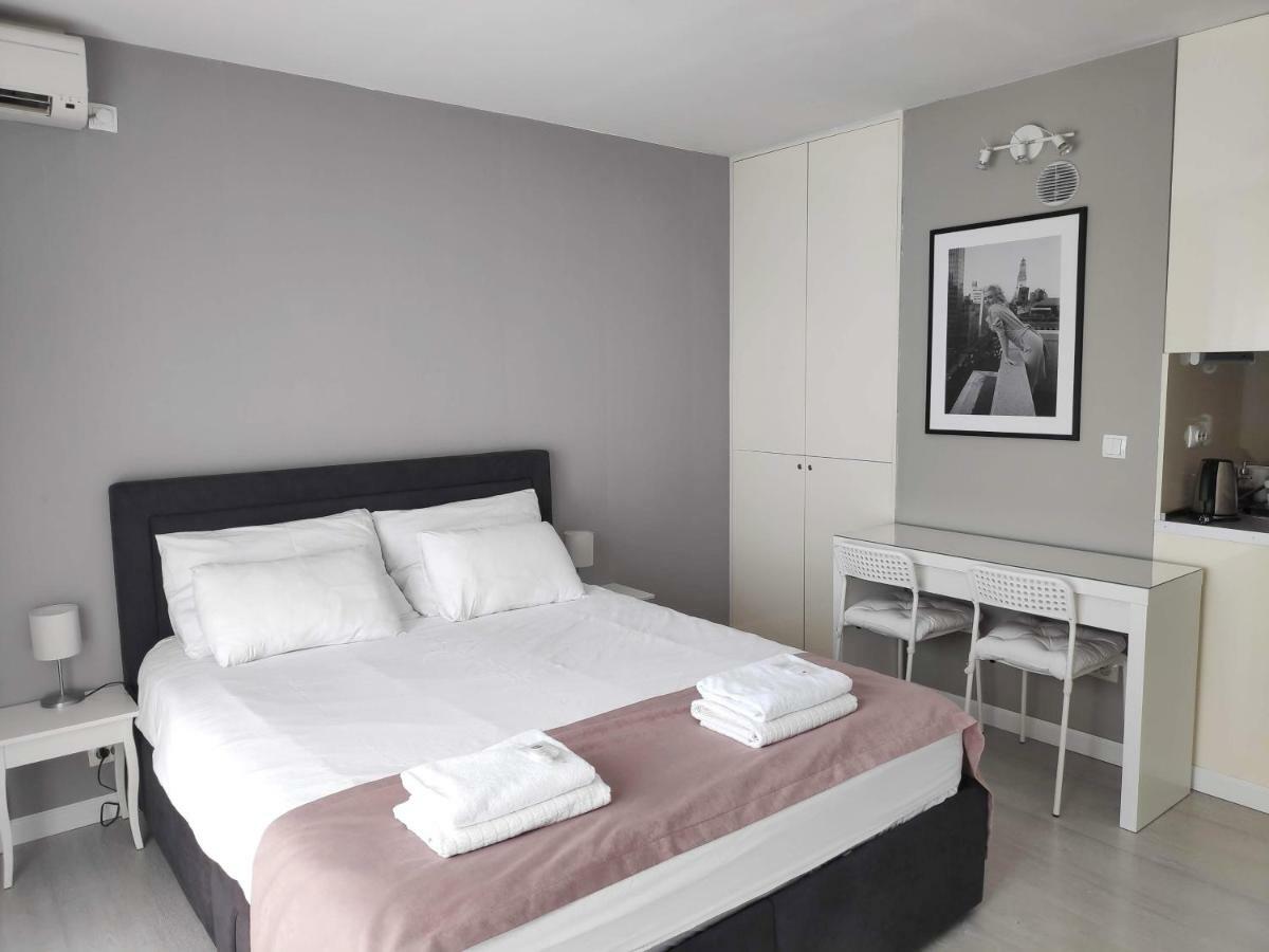 Penthouse “Sky 16” Studio Apartment 자그레브 외부 사진