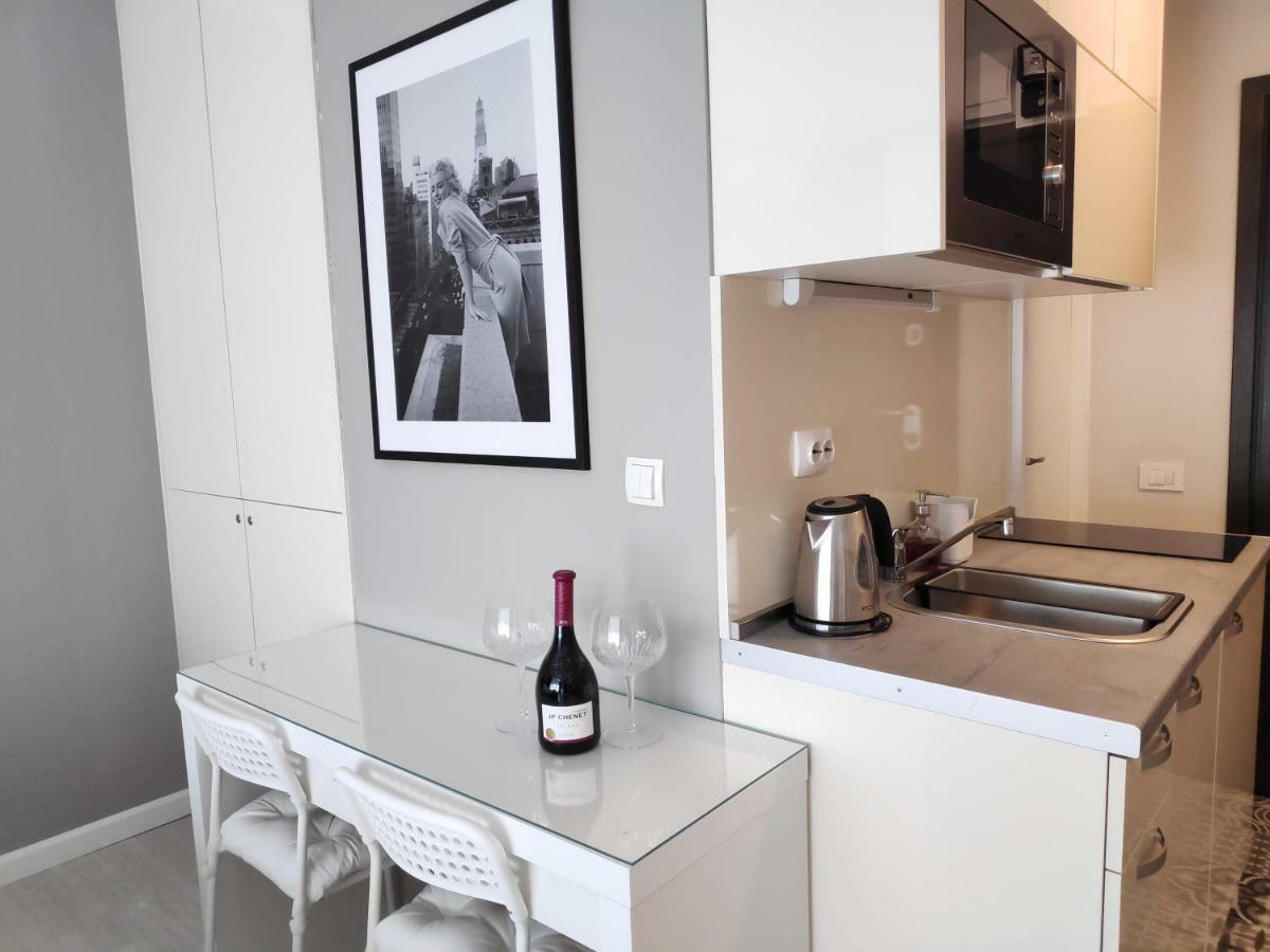 Penthouse “Sky 16” Studio Apartment 자그레브 외부 사진